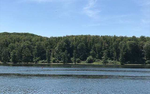 Baldeneysee in Heisingen von Höhe Yachtclub Ruhrland aus Richtung Fischlaken