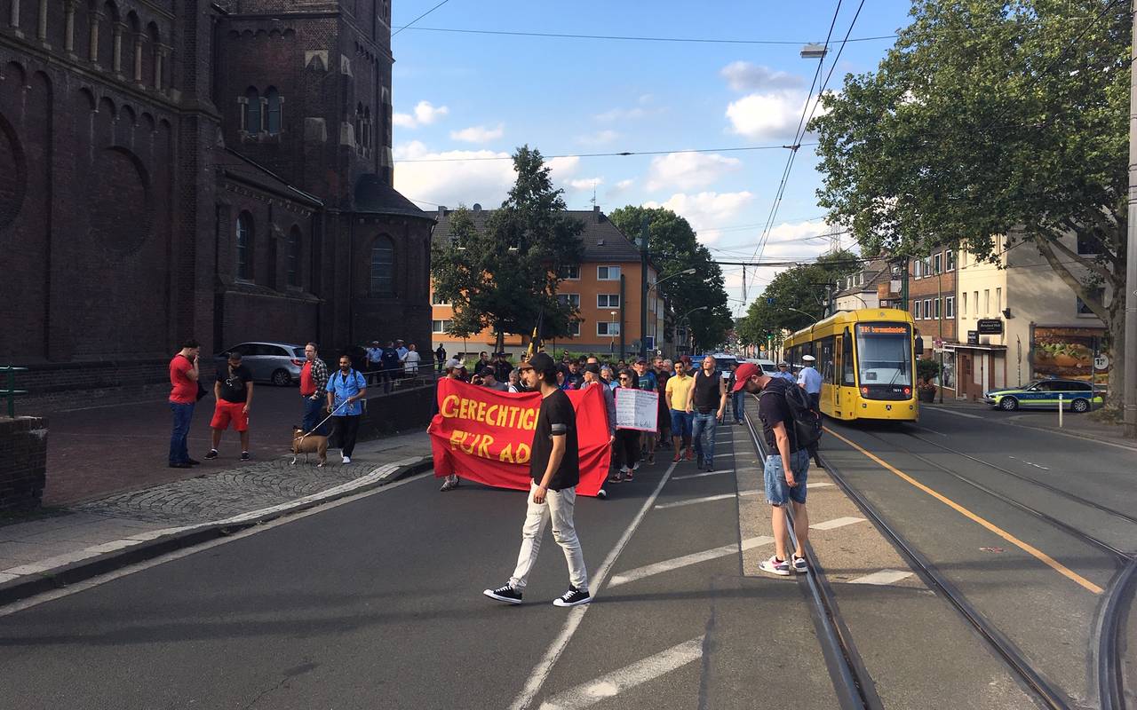 Demonstranten in Altendorf