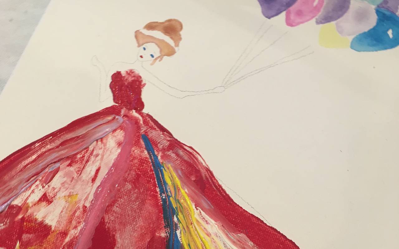 Frau in Radio Essen-Farben bei der Art Night in Essen-Borbeck