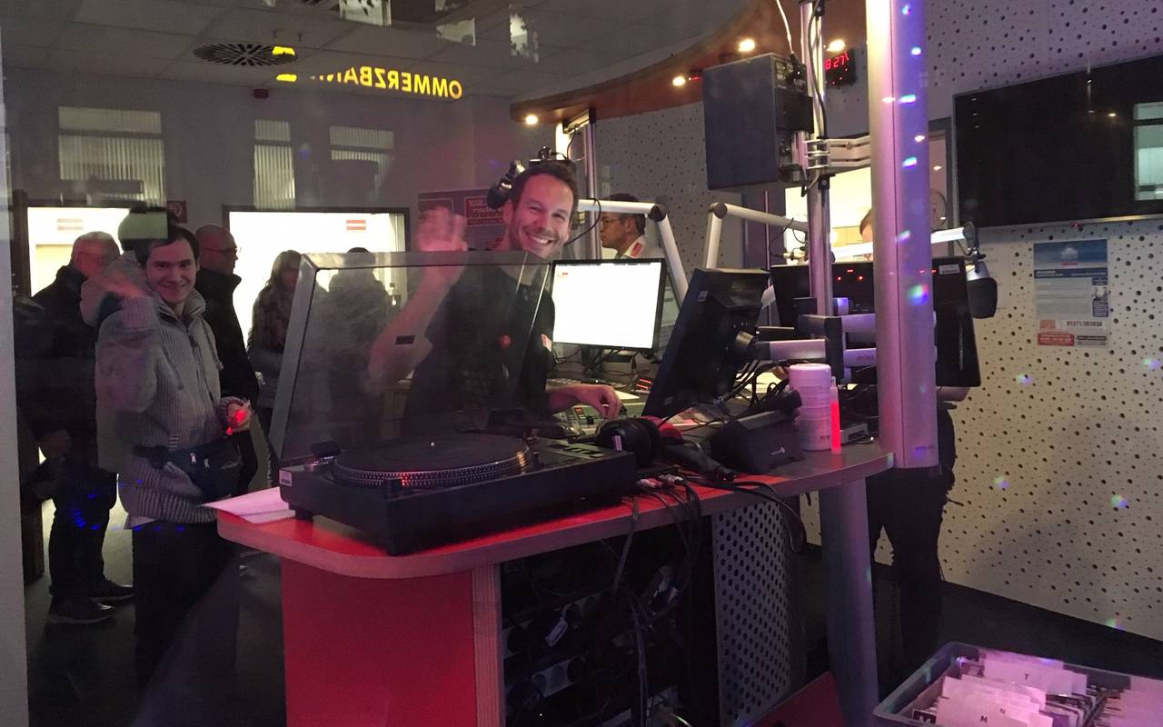 Blick ins Disco-Studio bei Radio Essen. Bei der Sondersendung konntet Ihr uns im Studio besuchen.