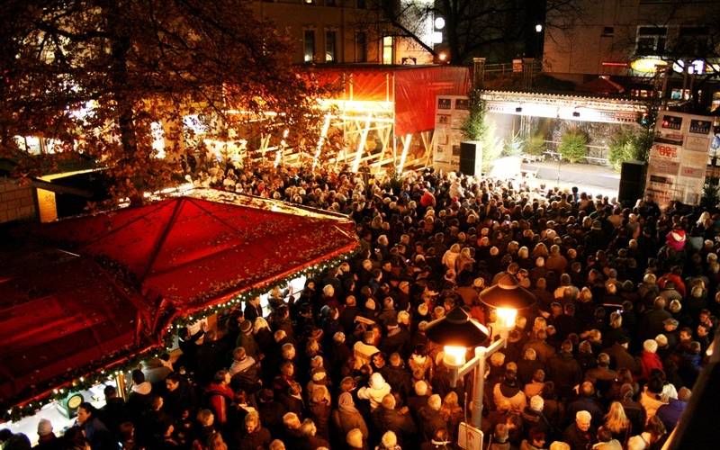 Viel los auf dem Steeler Weihnachtsmarkt