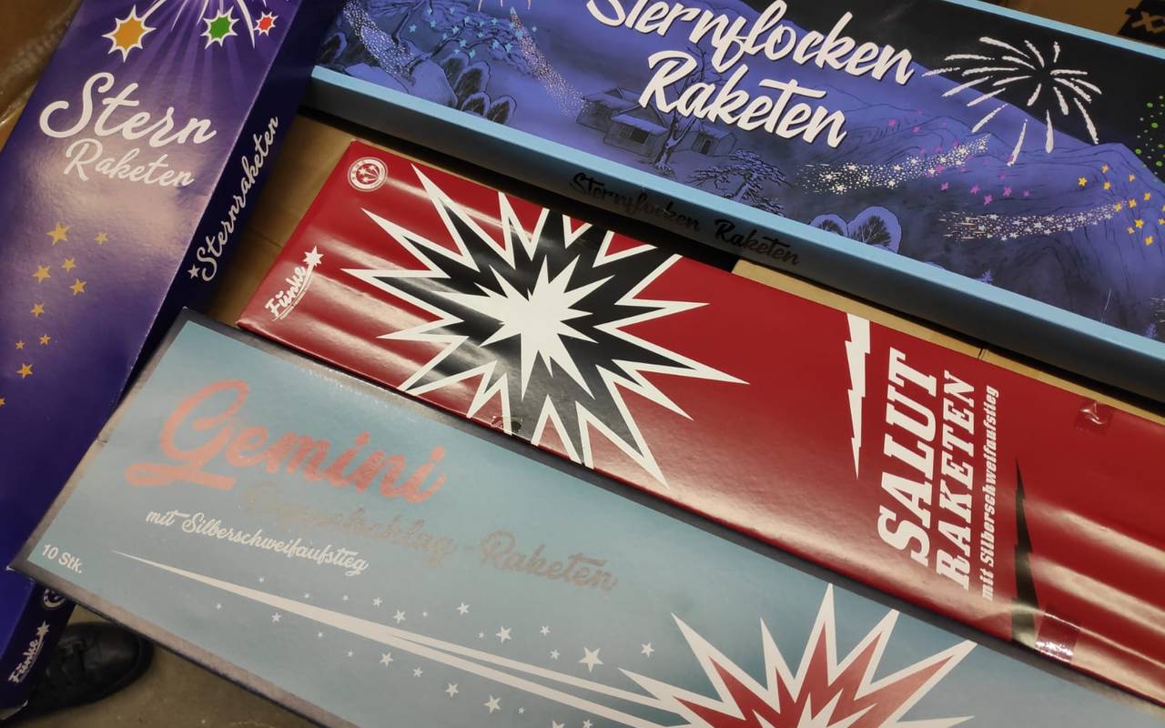 Feuerwerk Böller Raketen Radio Essen