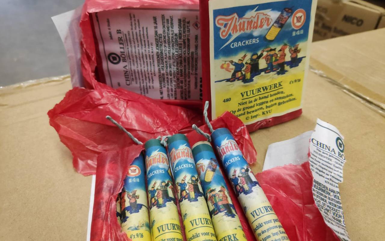Feuerwerk Böller Raketen Radio Essen