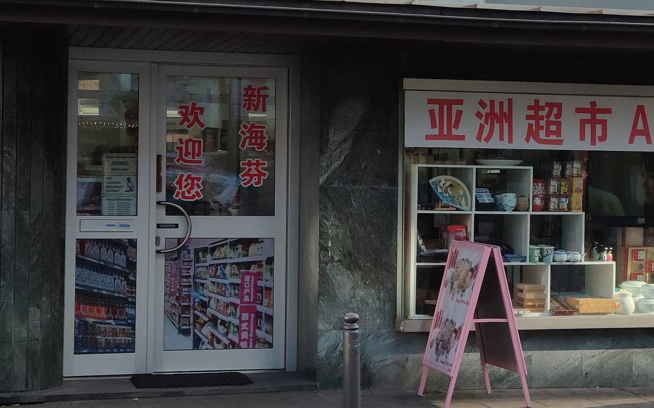 Asia Markt in Essen hat weniger Kunden wegen Angst vor Corona-Virus.