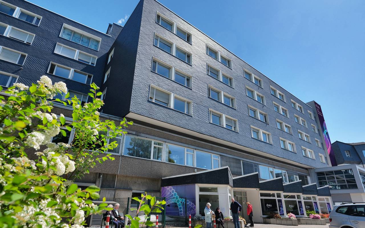Kliniken Essen-Mitte Standort Werden mit dem Evang. Krankenhaus Essen-Werden