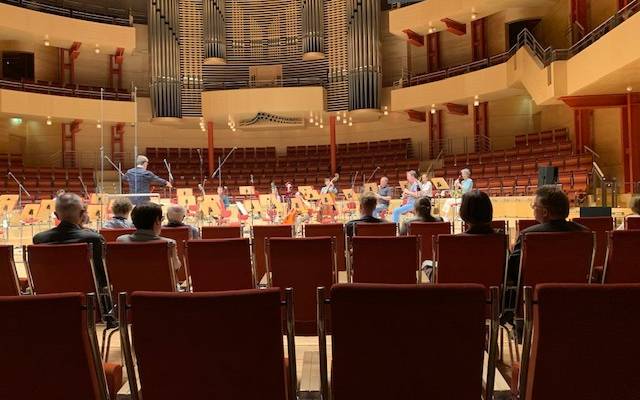 radio-essen-philharmonie_corona