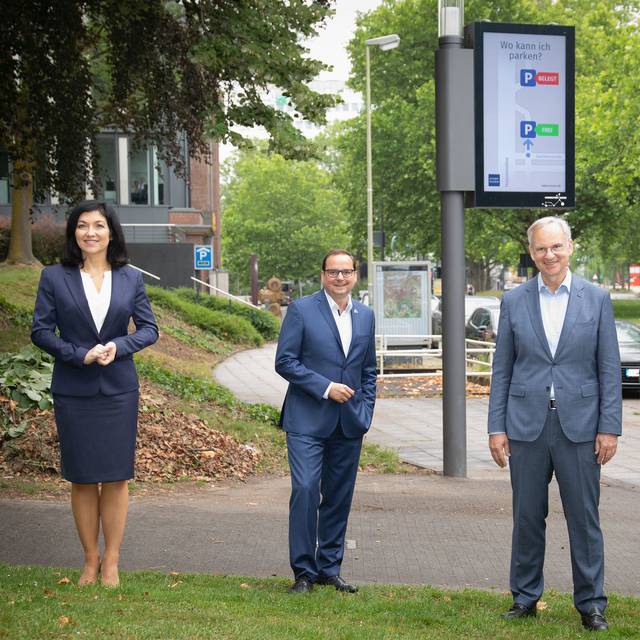 Einweihung intelligente Straßenlaternen in Essen-Südviertel