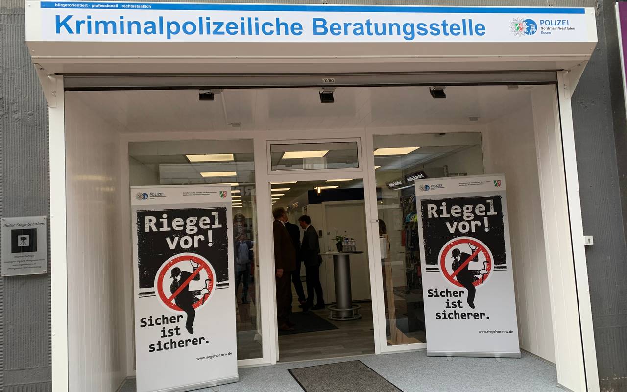 Sicherheit_Polizei_Kriminalpoizeilich Beratungsstelle_Riegel vor_Einbruch_Einbrecher_Radio Essen