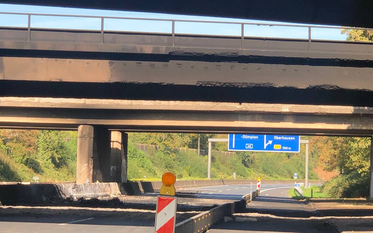 A40 nach LKW-Brand bei Mülheim Richtung Essen