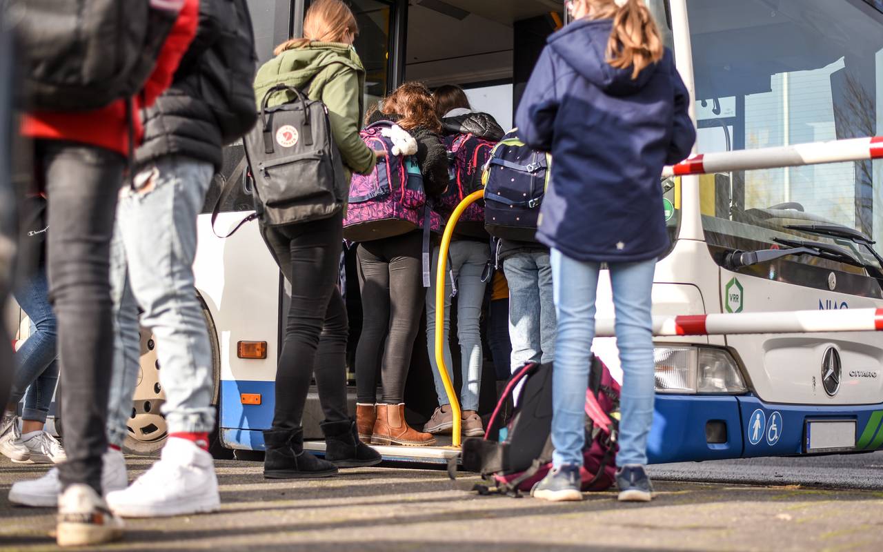 radio-essen_schulbus_corona_hotspot