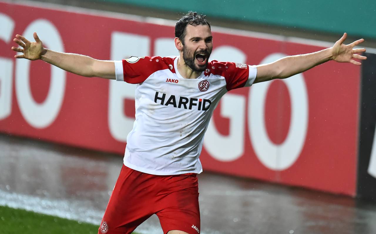 Torjubel zum 2:1 durch Simon Engelmann