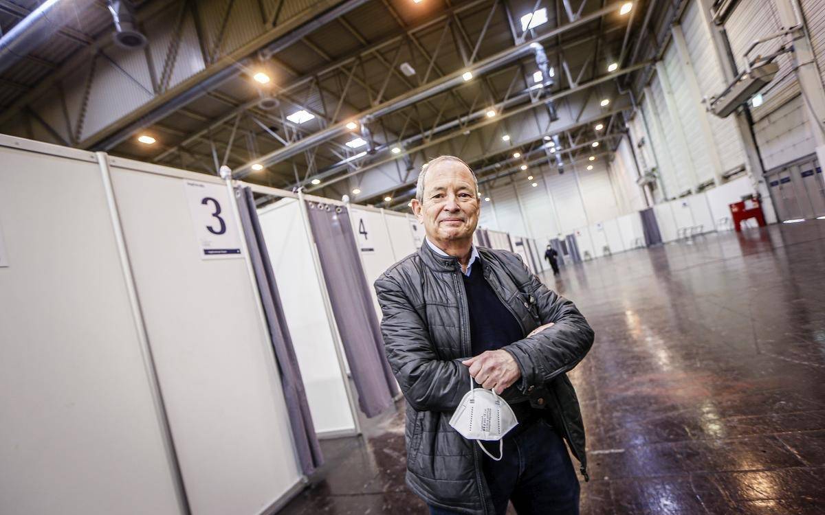 dr-stefan-steinmetz-impfzentrum-radio-essen.jpg