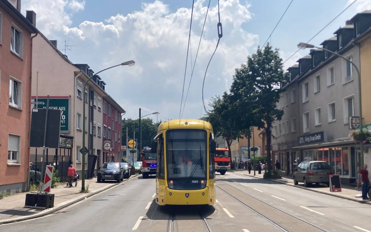 Oberleitungsschaden bei der Ruhrbahn in Altendorf