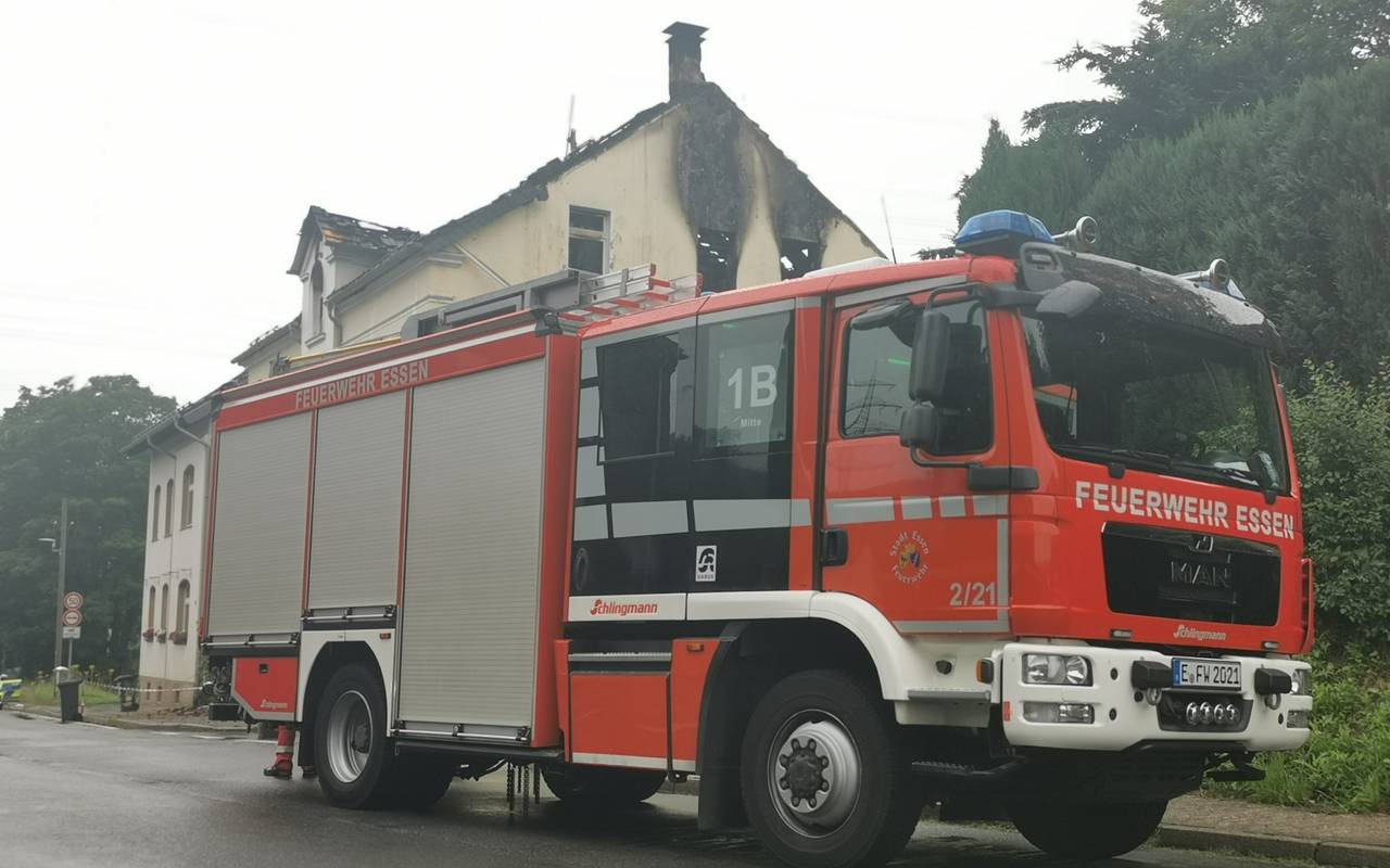 Nierenhofer-Strasse-feuerwehr-essen