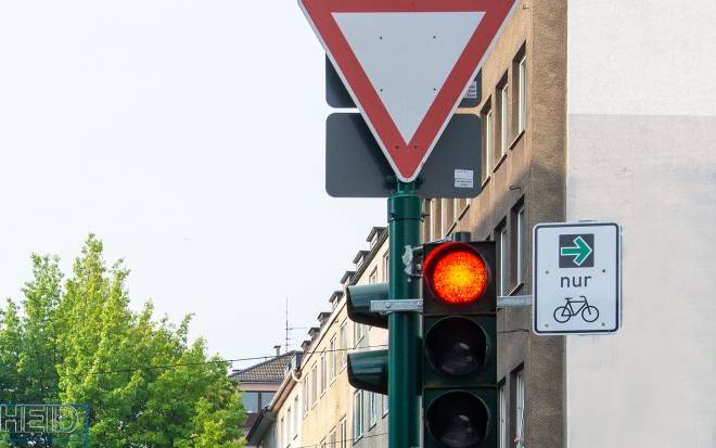 Grünpfeil für Fahrradfahrer in Essen-Rüttenscheid