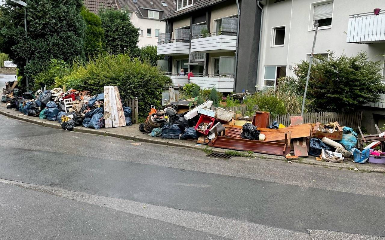 Sperrmüll am Straßenrand