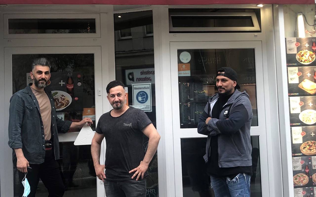 pizzeria-pizza-bombe-radio-essen-baustelle-ruettenscheid