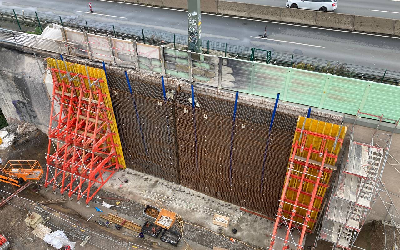 Stützwand an der A40 in Bochum wird neu gebaut