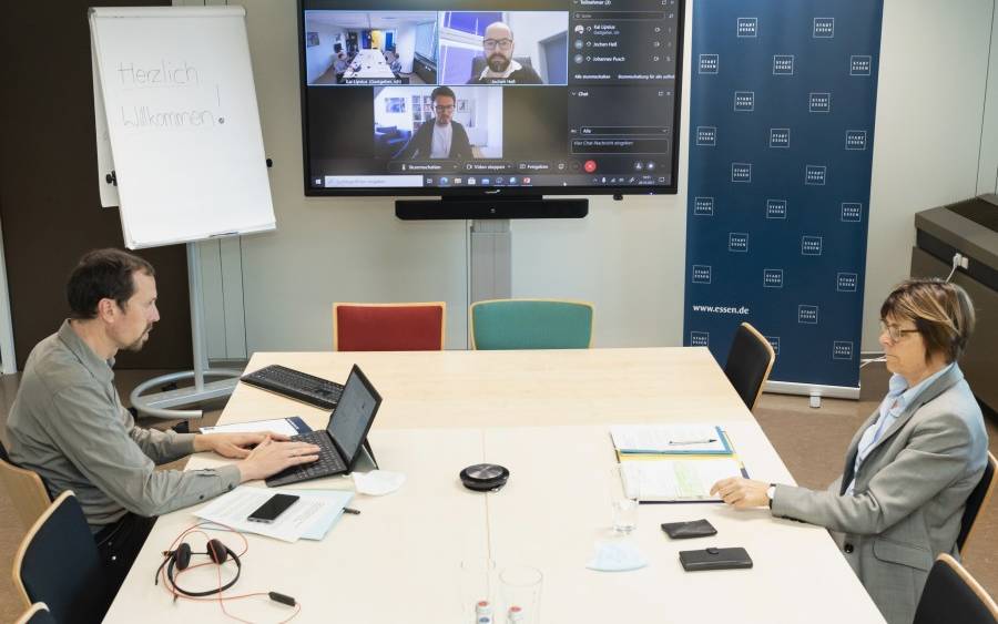 Der Report zum Bürgerforum "Essen ist gefragt! Wie gelingt uns die Mobilitätswende?" wurde heute im Rahmen eines Pressegesprächs vorgestellt.