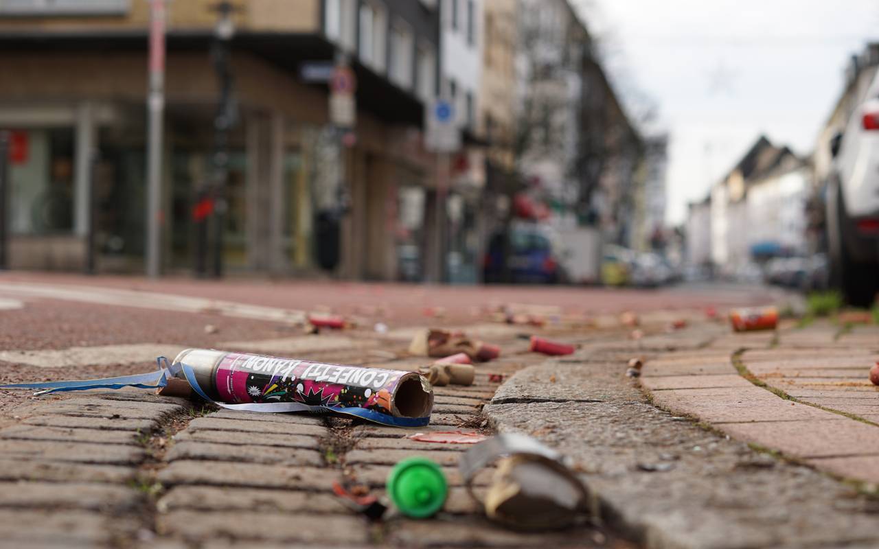 silvester-boeller-raketen-muell-radio-essen