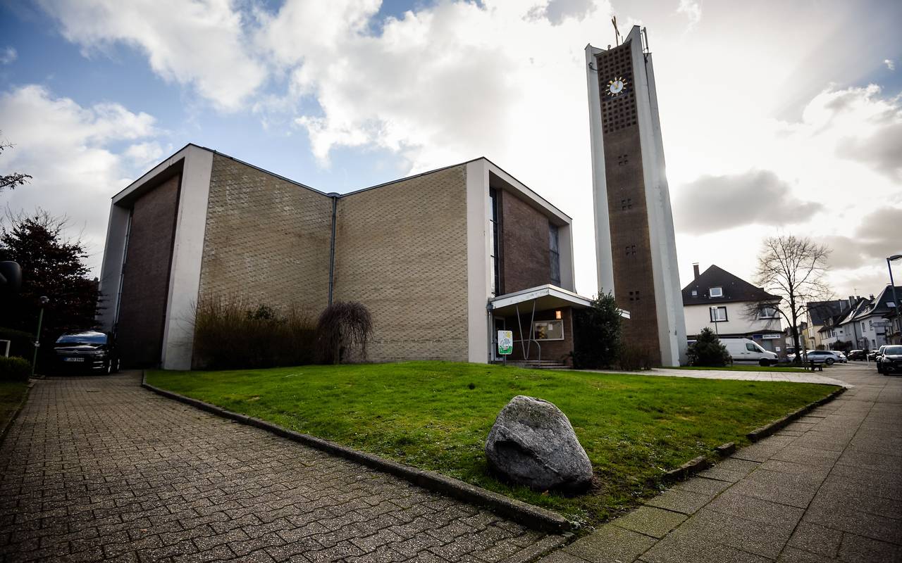 Kirche Sankt Theresia in Essen-Stadtwald wird zur Kita umgebaut