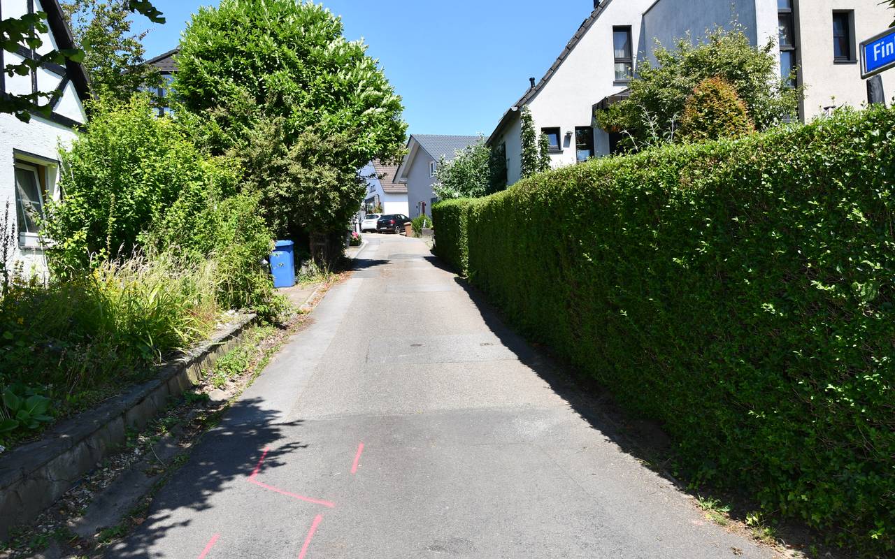 Finkenweg in Essen-Kettwig vor Arbeiten der Stadtwerke 2022