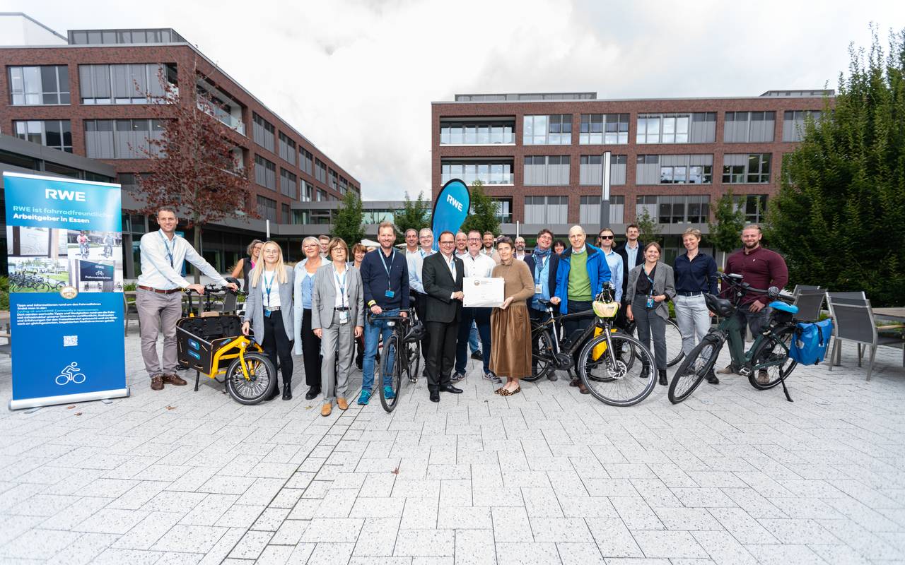 Der Energiekonzern RWE in Altenessen ist zum fahrradfreundlichen Arbeitgeber ernannt worden.