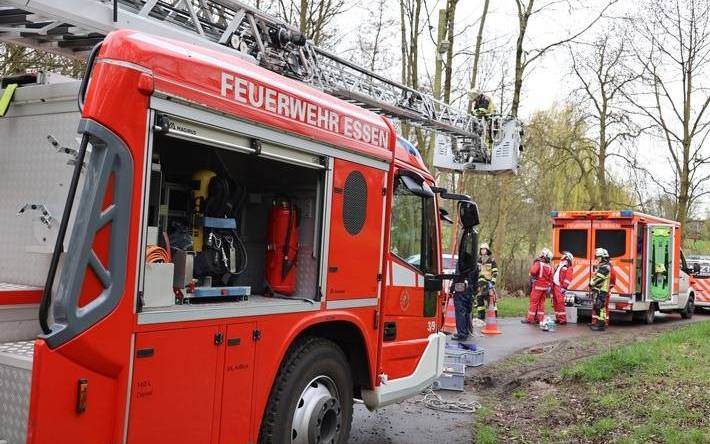 feuerwehr-essen-schacht-hoehenrettung-gerschede