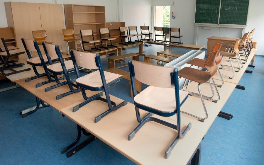 Klassenzimmer Schulraum