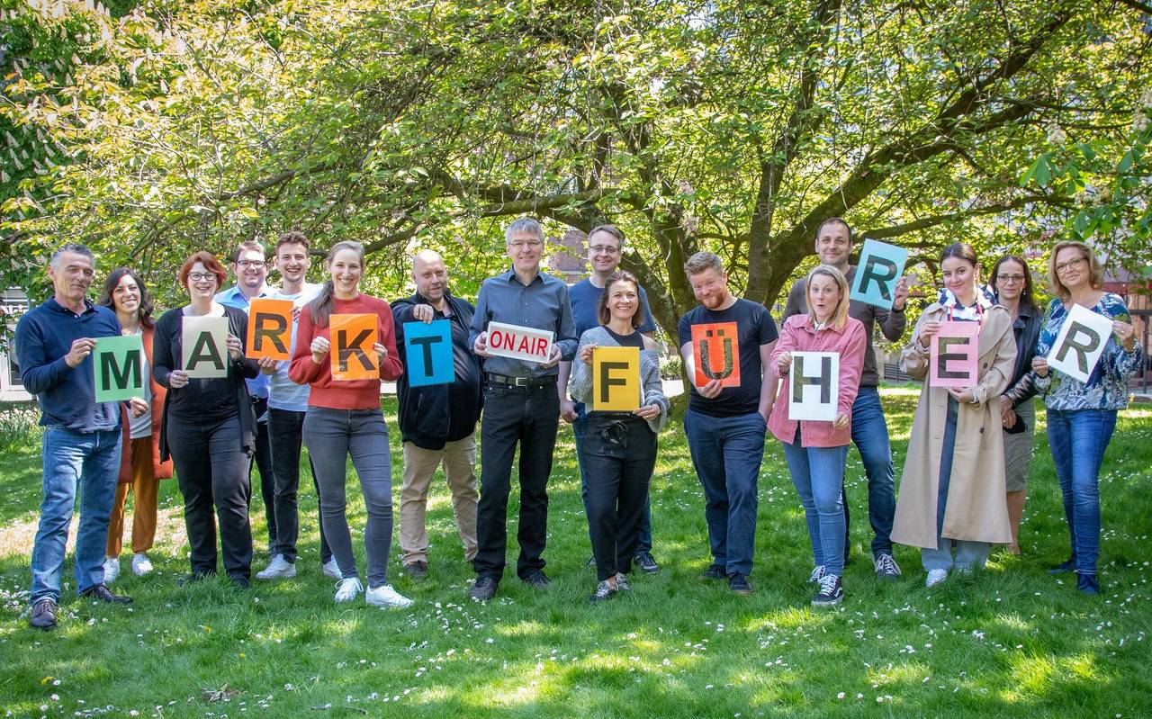 Das Team von Radio Essen präsentiert sich als Marktführer.
