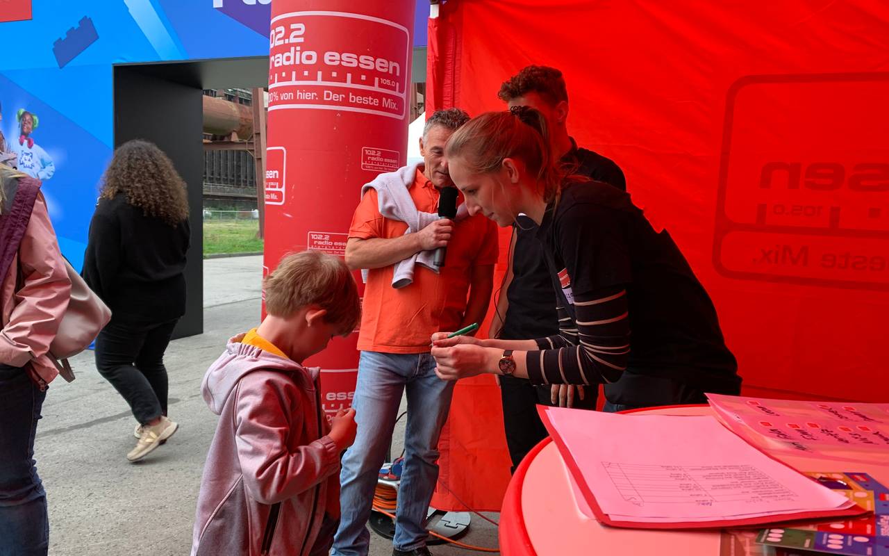 Ankommen in unserem Radio Essen-Zelt.