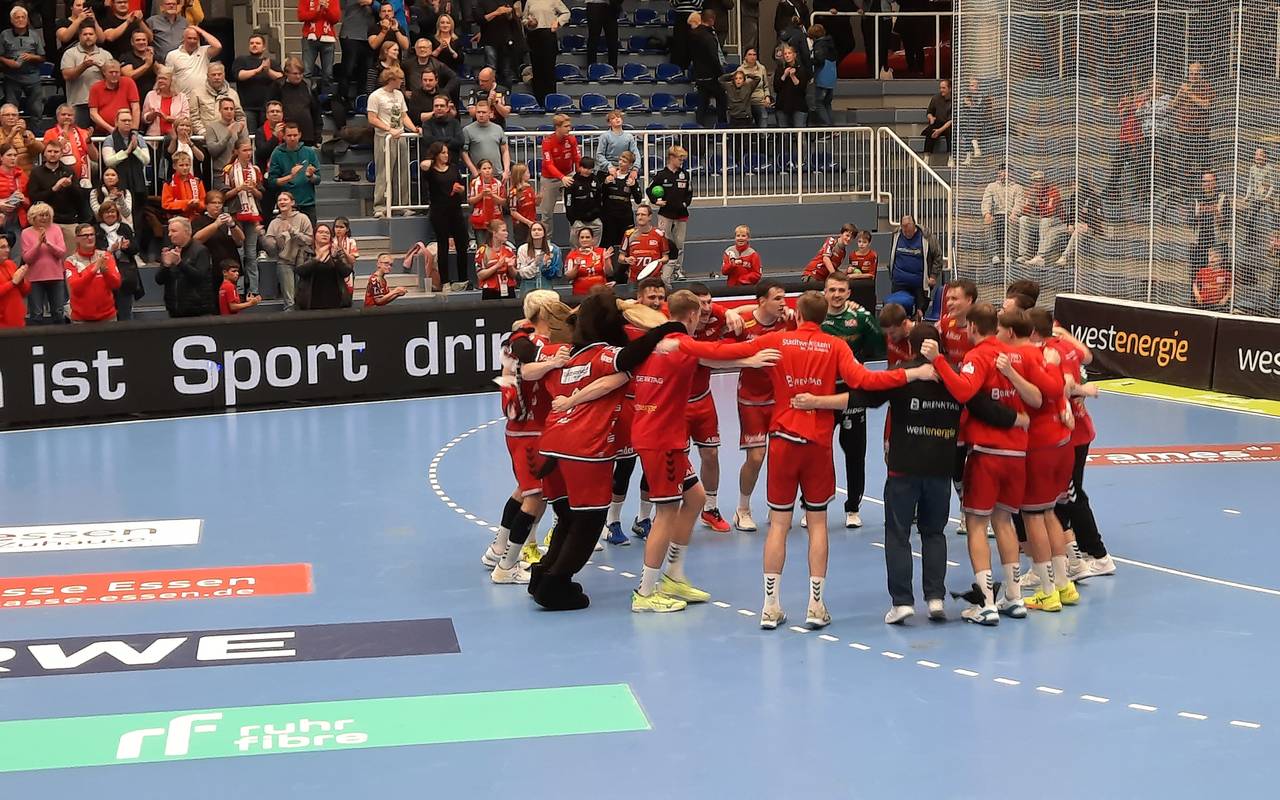 Der TUSEM Essen gewinnt zu Hause das Derby gegen den VfL Eintracht Hagen.