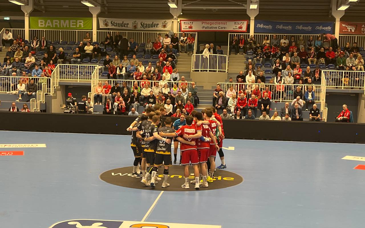 Der TUSEM Essen schlägt die HSG Konstanz.