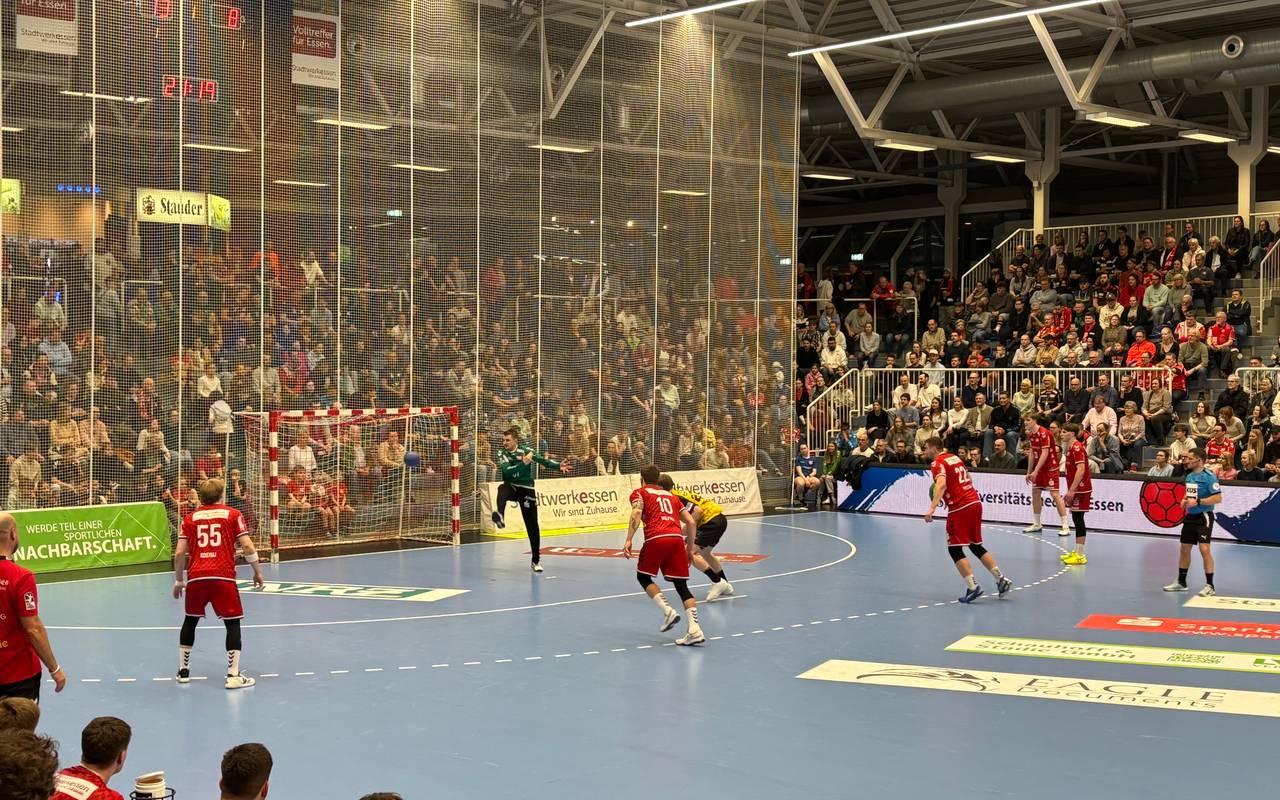 TUSEM Essen erkämpft sich den ersten Heimsieg im neuen Jahr.