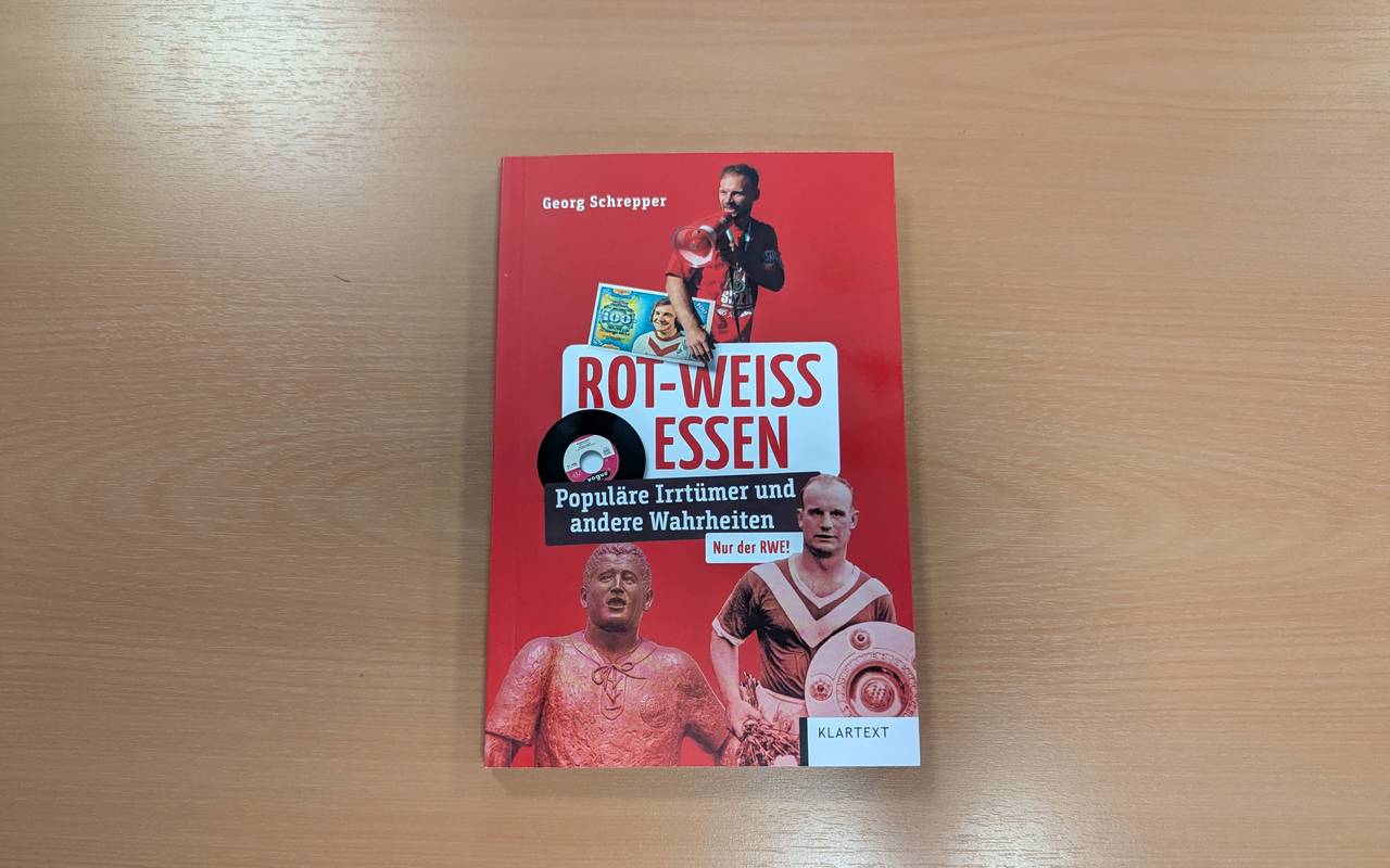 Das Buch - Rot-Weiss Essen: "Populäre Irrtümer und andere Wahrheiten" von Georg Schrepper.