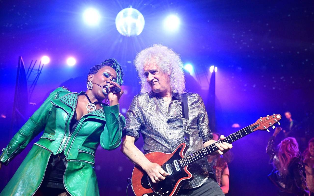 Queen Gitarrist Brian May bei Musical "We will rock you"