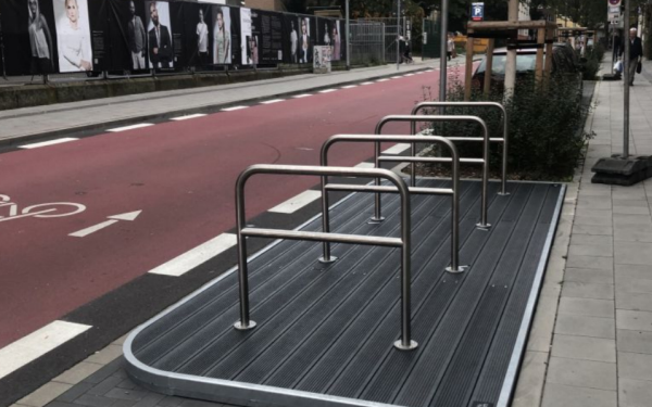 Plattform mit Fahrradständern für Essen geplant