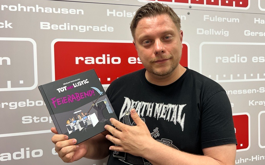 radio_essen_im_ohr_podcast_tot_aber_lustig_michael_holtschulte_comic_cartoon_fabian_schulenkorf