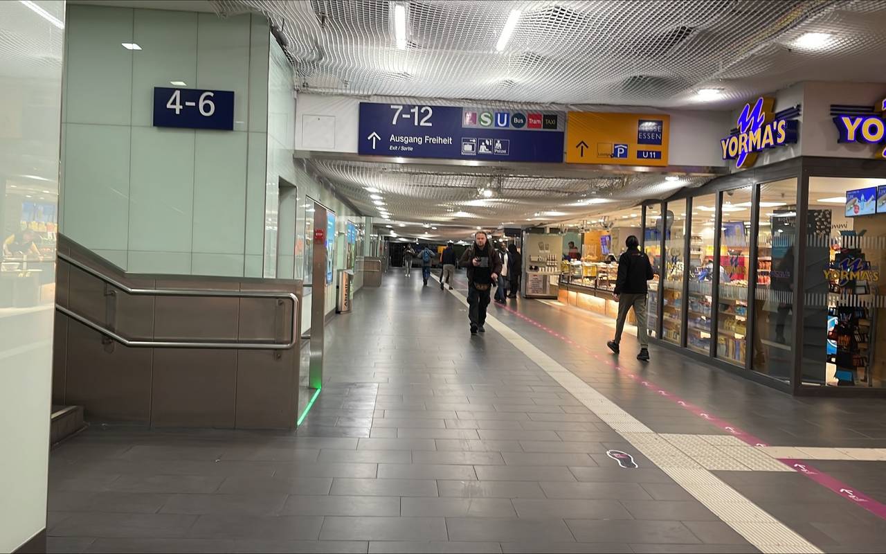 Der Essener Hauptbahnhof gegen 6 Uhr.