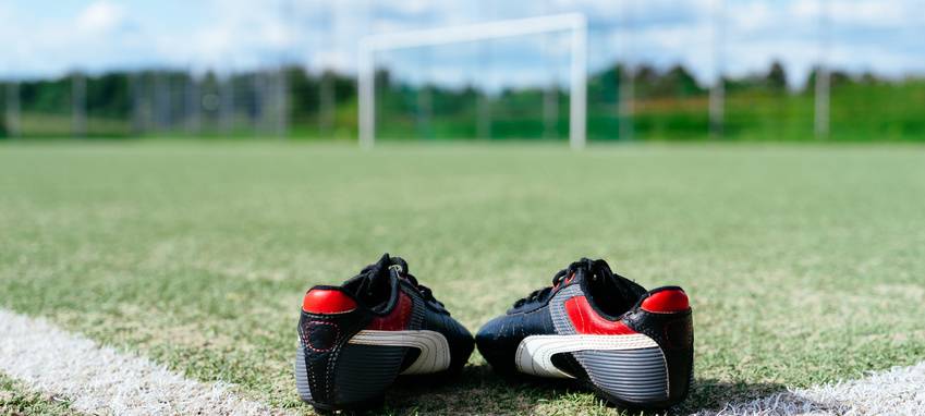 WM-Protest in Essen: Deutsche NACKTionalmannschaft spielt als Statement