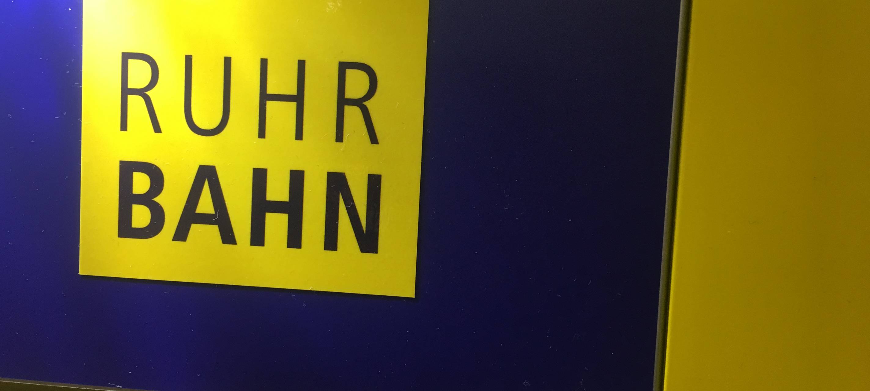 Essen: Unbekannter schießt mit Soft-Air-Pistole auf Linienbus