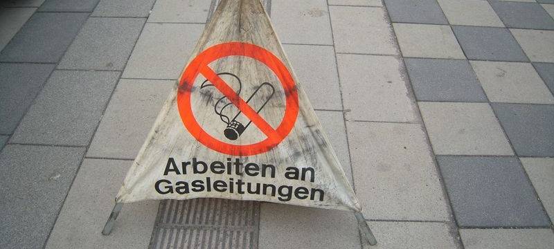 Gasleitung in Essen beschädigt - Häuser evakuiert!