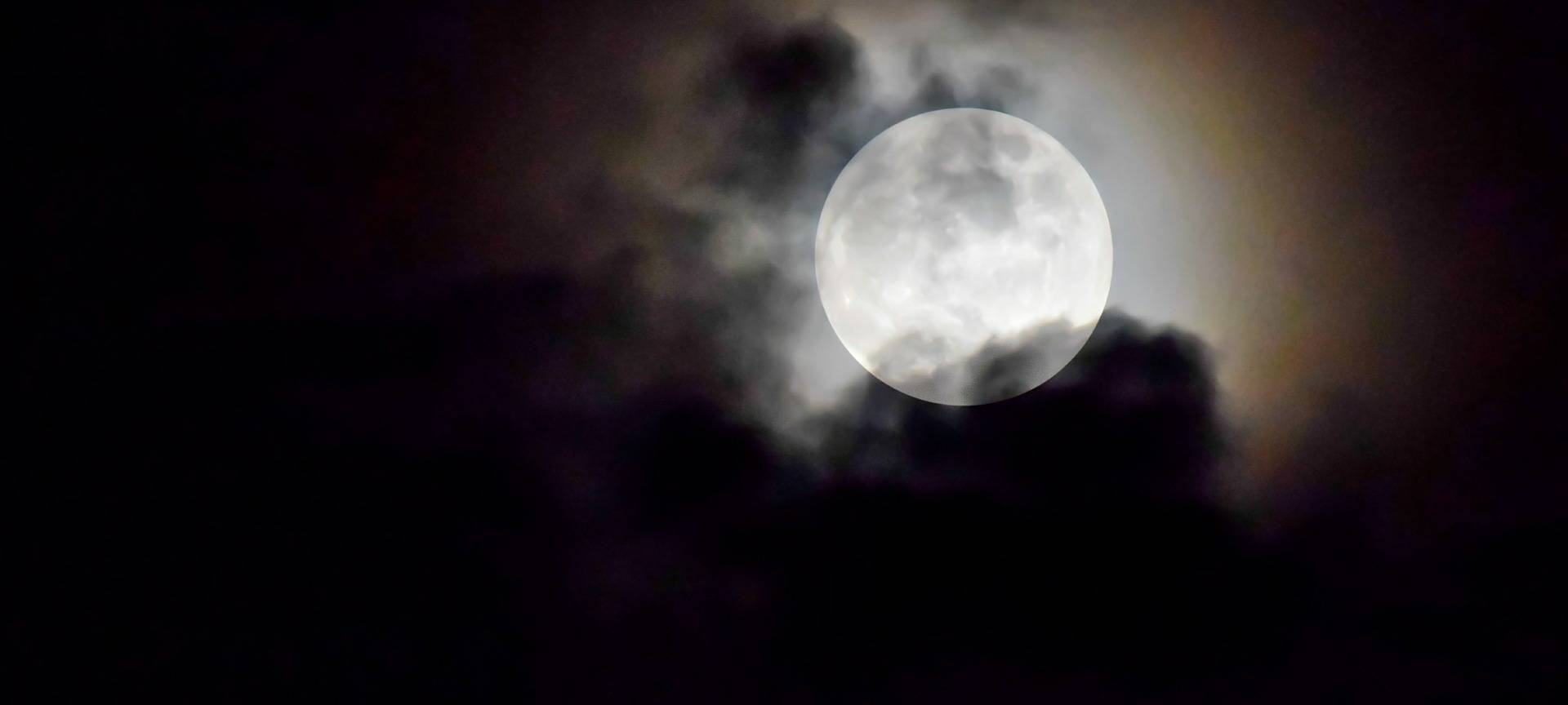 Supermond über Essen: Das müsst Ihr wissen!