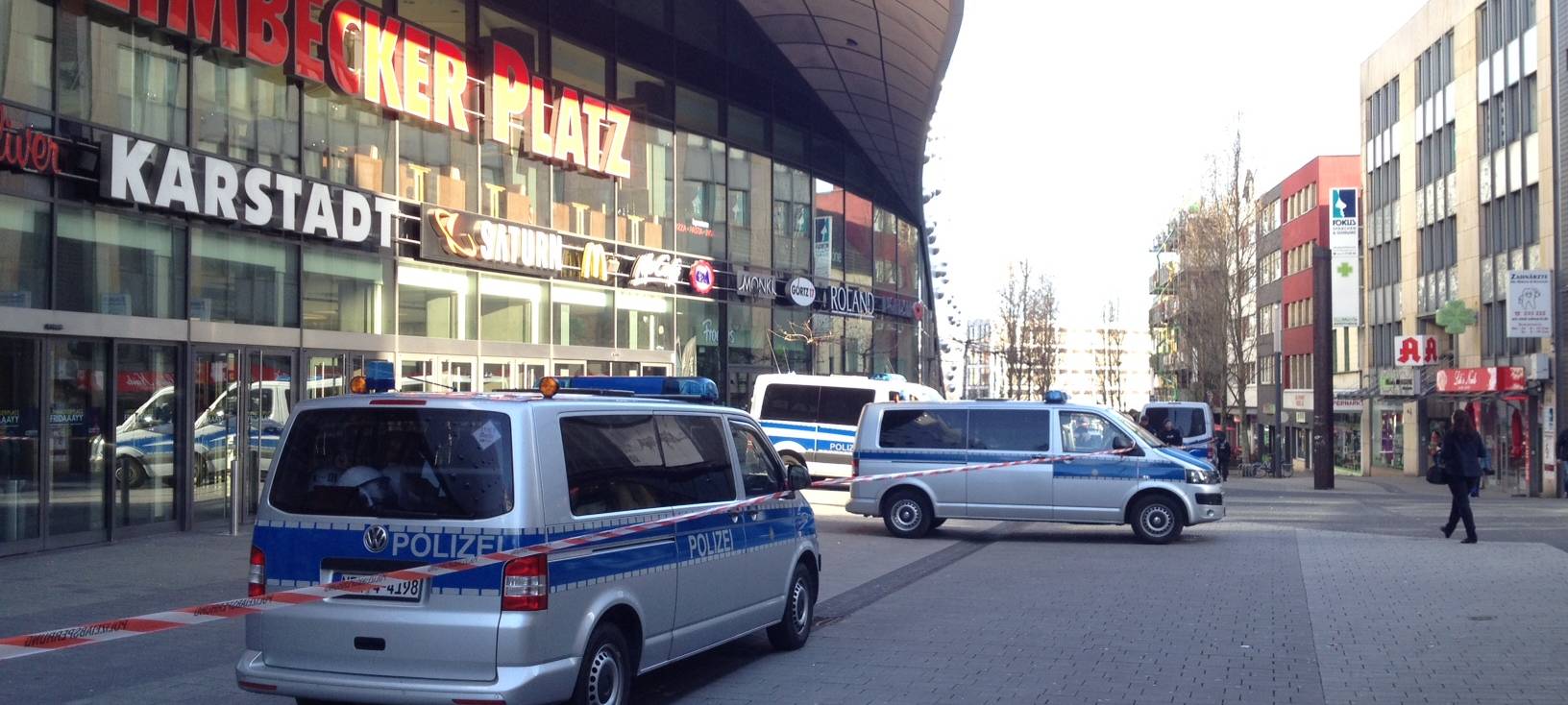 Nach Evakuierung von Einkaufszentrum in Essen: Razzien in Deutschland