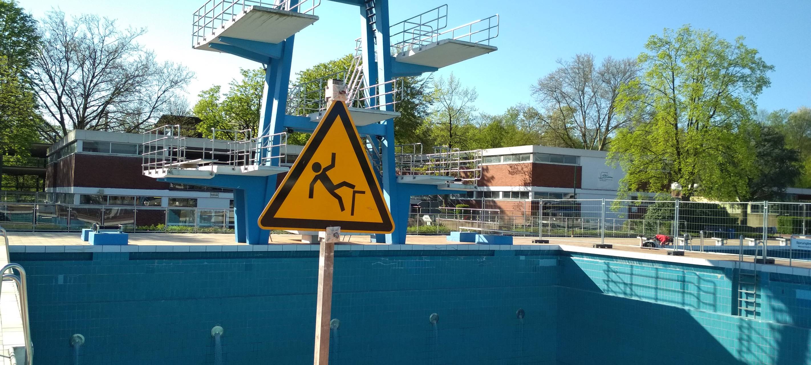 Essen: Sprungbecken im Grugabad bleibt bis Saisonende gesperrt