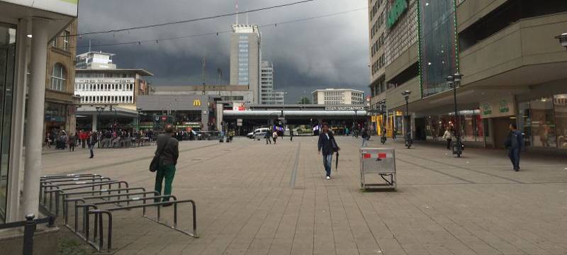 Demo in Essen: "Essen stellt sich quer" demonstriert zu Thüringen
