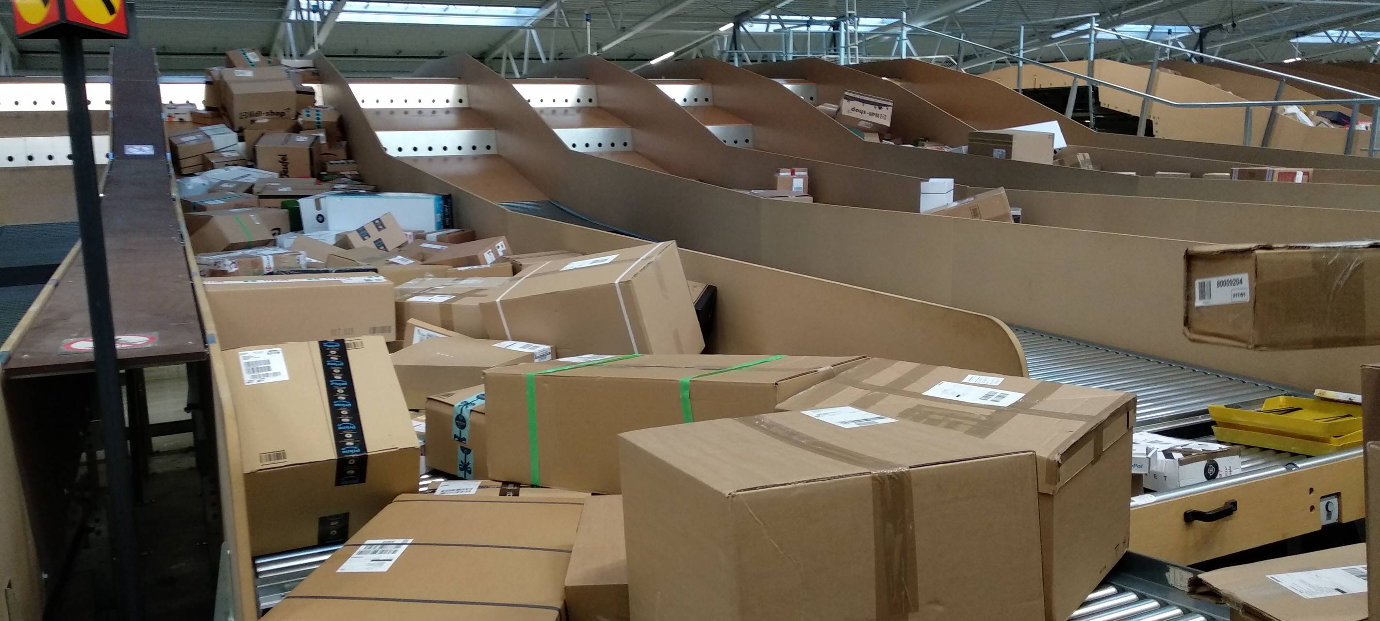 Zu Weihnachten mehr Paketboten in Essen