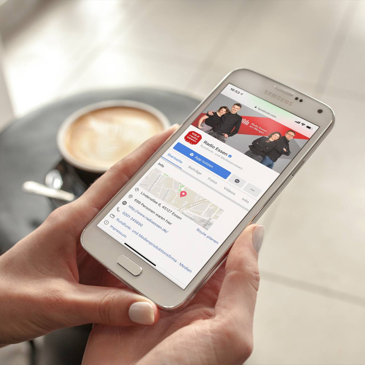 Radio Essen Facebook Seite im Smartphone