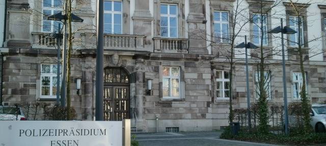 Polizei Essen-Mülheim: Supervision wegen Rechter Chats