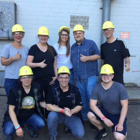 Gewinner der Grubenfahrt bei Radio Essen mit Bauarbeiterhelm